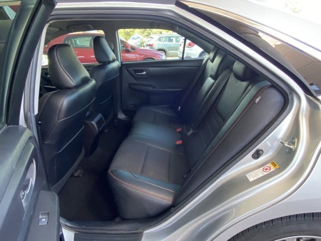 2017 Toyota Camry SE