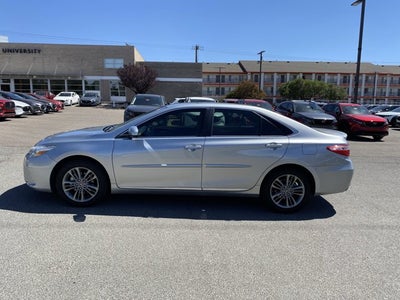 2017 Toyota Camry SE