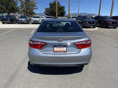 2017 Toyota Camry SE