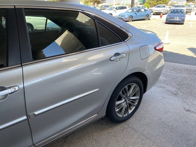 2017 Toyota Camry SE