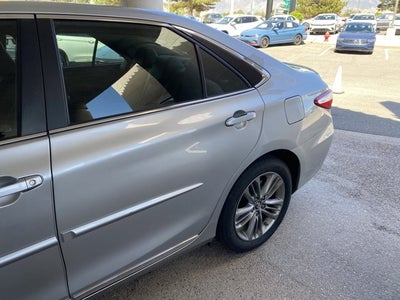 2017 Toyota Camry SE