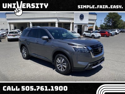 2025 Nissan Pathfinder SL