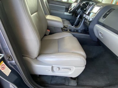 2018 Toyota Sequoia SR5