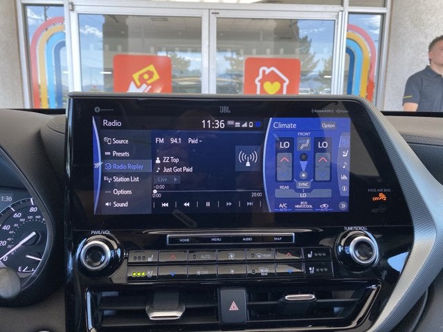 2021 Toyota Highlander Platinum