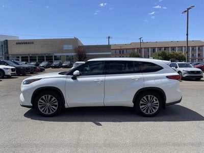 2021 Toyota Highlander Platinum