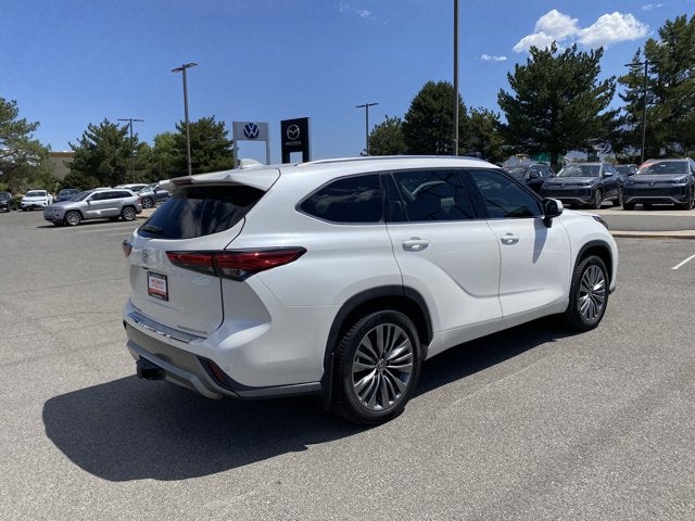 2021 Toyota Highlander Platinum