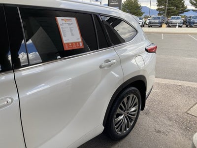 2021 Toyota Highlander Platinum