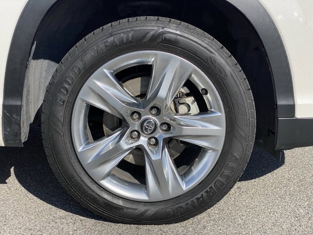 2016 Toyota Highlander Limited Platinum V6