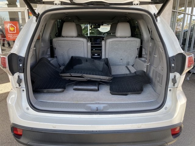 2016 Toyota Highlander Limited Platinum V6