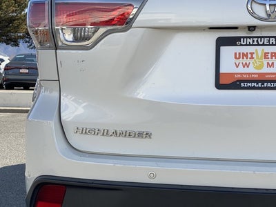 2016 Toyota Highlander Limited Platinum V6