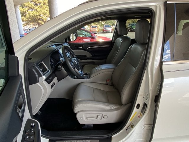 2016 Toyota Highlander Limited Platinum V6