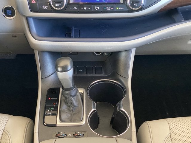 2016 Toyota Highlander Limited Platinum V6