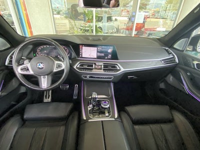 2020 BMW X7 M50i