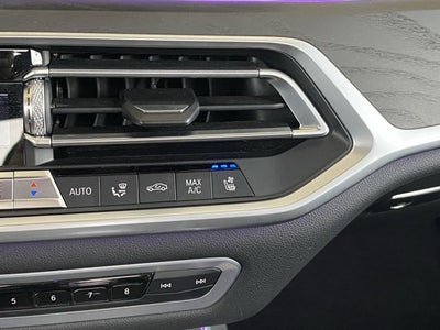 2020 BMW X7 M50i
