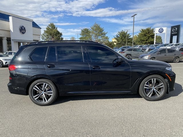 2020 BMW X7 M50i