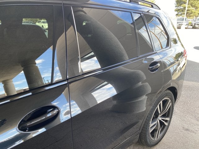 2020 BMW X7 M50i