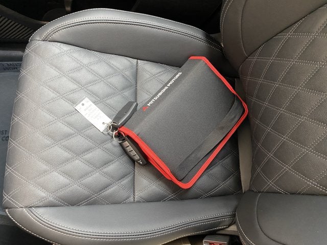 2024 Mitsubishi Outlander Plug-In Hybrid SEL