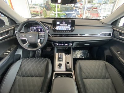 2024 Mitsubishi Outlander Plug-In Hybrid SEL