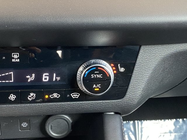 2024 Mitsubishi Outlander Plug-In Hybrid SEL
