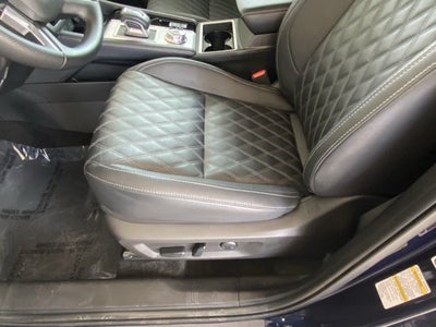 2024 Mitsubishi Outlander Plug-In Hybrid SEL