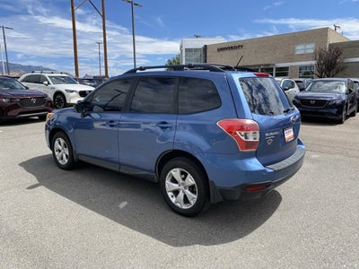 2015 Subaru Forester 2.5i