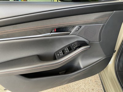 2024 Mazda Mazda3 Hatchback 2.5 Carbon Turbo