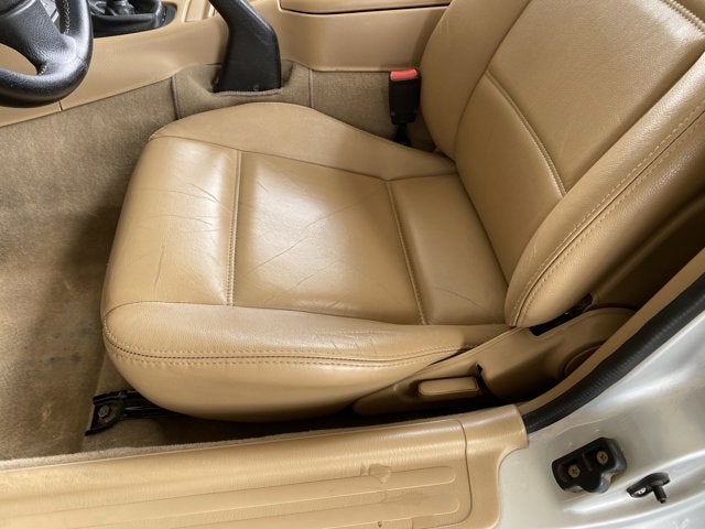 1999 Mazda Mazda MX-5 Miata Leather