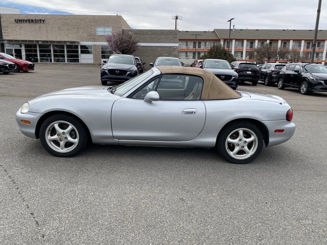 1999 Mazda Mazda MX-5 Miata Leather