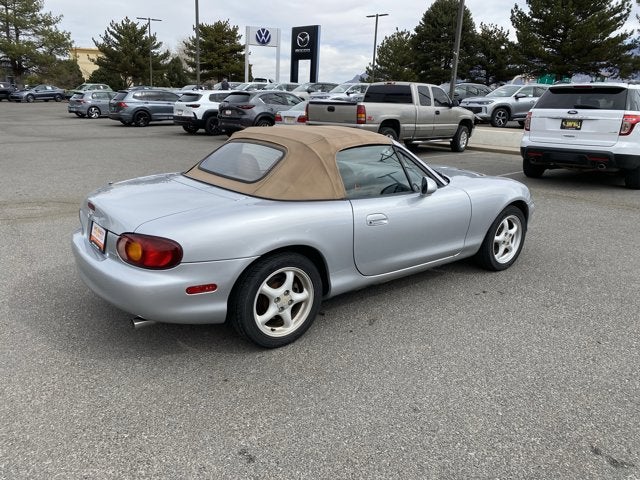 1999 Mazda Mazda MX-5 Miata Leather