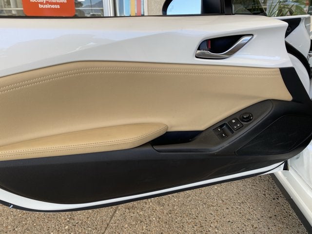 2025 Mazda Mazda MX-5 Miata RF Grand Touring