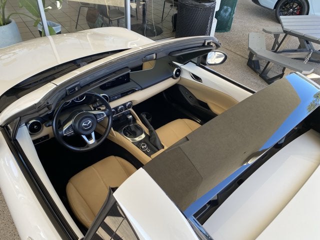 2025 Mazda Mazda MX-5 Miata RF Grand Touring