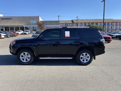 2022 Toyota 4Runner SR5
