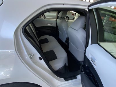 2025 Toyota Corolla Hatchback SE