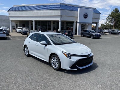 2025 Toyota Corolla Hatchback SE