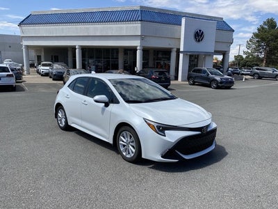 2025 Toyota Corolla Hatchback SE