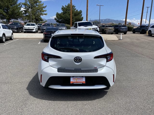 2025 Toyota Corolla Hatchback SE