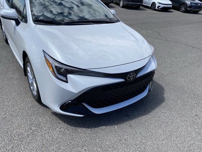 2025 Toyota Corolla Hatchback SE