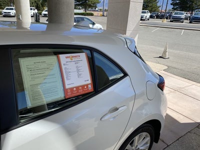 2025 Toyota Corolla Hatchback SE