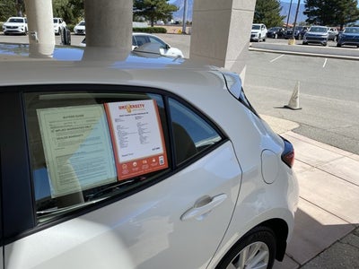 2025 Toyota Corolla Hatchback SE