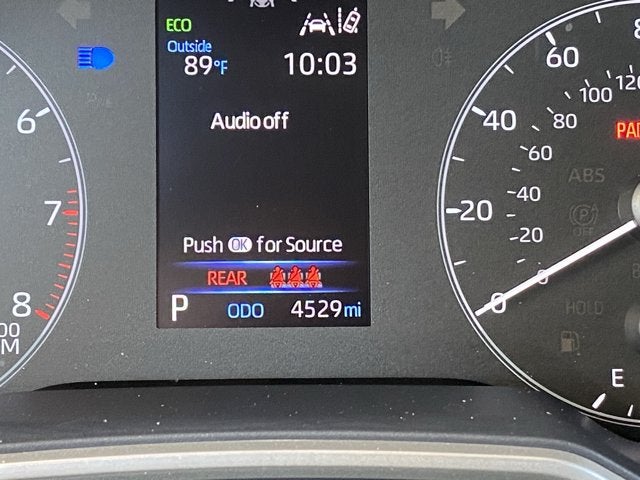 2025 Toyota Corolla Hatchback SE