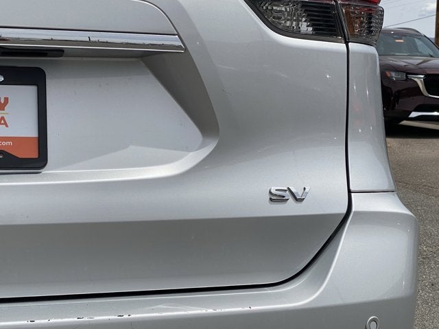 2020 Nissan Rogue SV