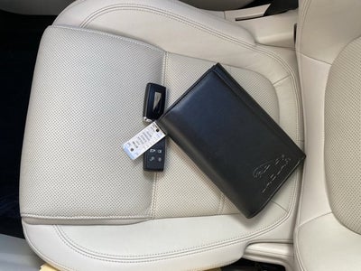 2022 Jaguar E-PACE P250 SE