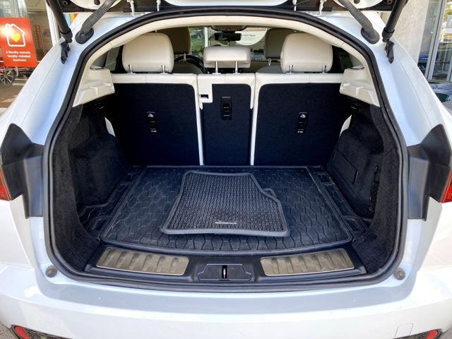 2022 Jaguar E-PACE P250 SE