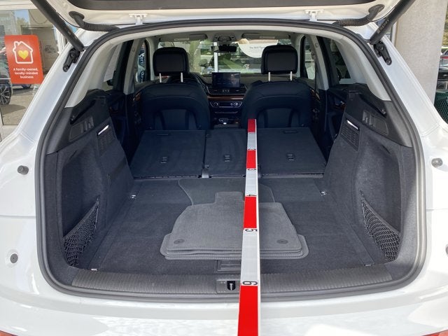 2023 Audi Q5 40 Premium Plus