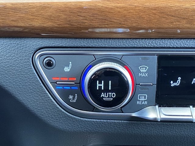 2023 Audi Q5 40 Premium Plus