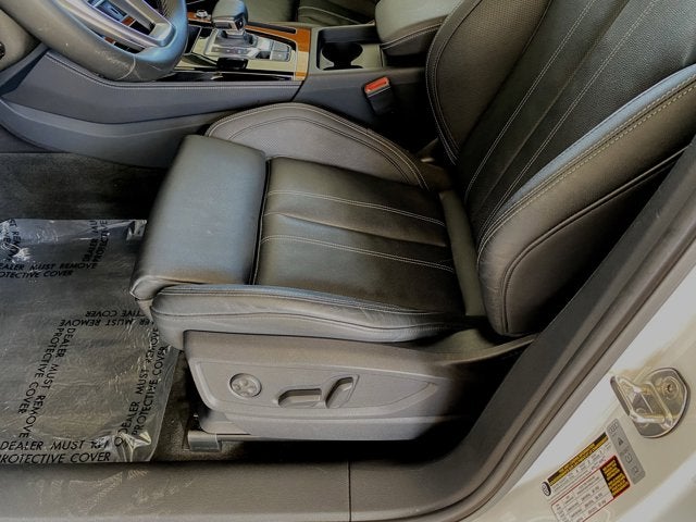 2023 Audi Q5 40 Premium Plus