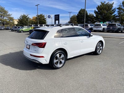 2023 Audi Q5 40 Premium Plus
