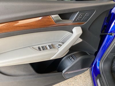 2021 Audi Q5 55 Premium