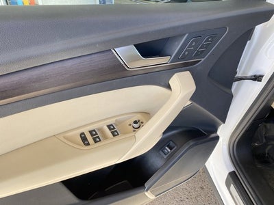 2022 Audi Q5 45 S line Premium