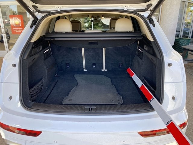 2022 Audi Q5 45 S line Premium